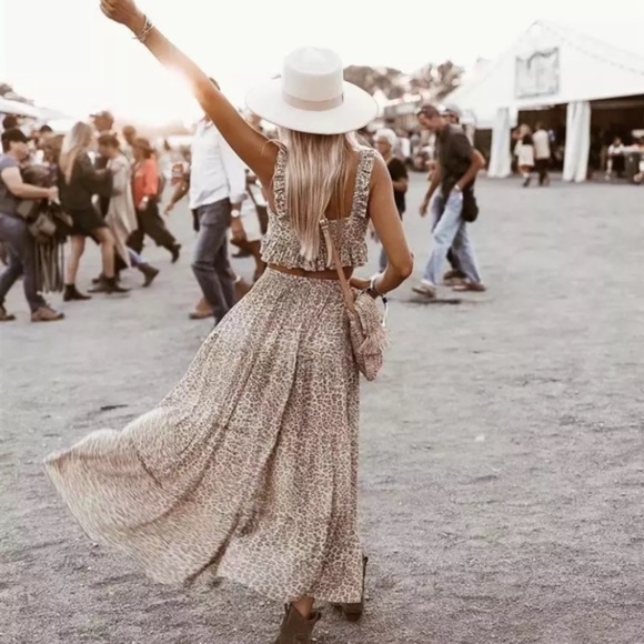 SOLD OUT Leopard Festival Leopard Ruched Maxi Casual Skirt - Picture 6 of 11